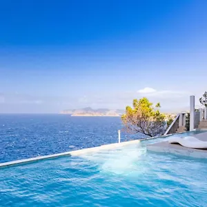 https://vip-seafront-villa.balearic-islands.net